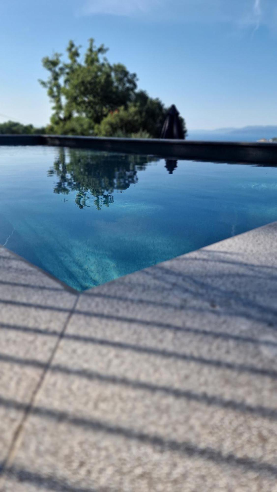 Srok Apartments With Pool Kastav Bagian luar foto