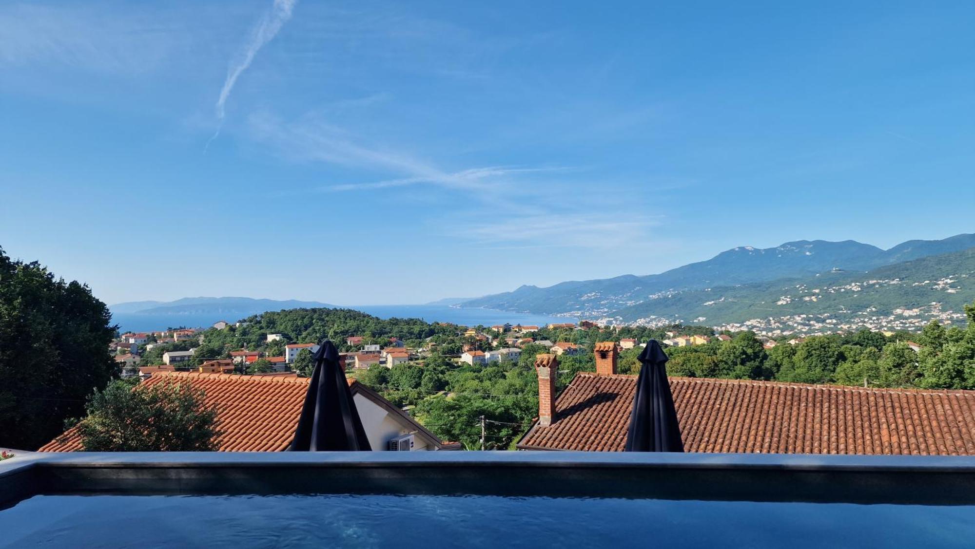 Srok Apartments With Pool Kastav Bagian luar foto