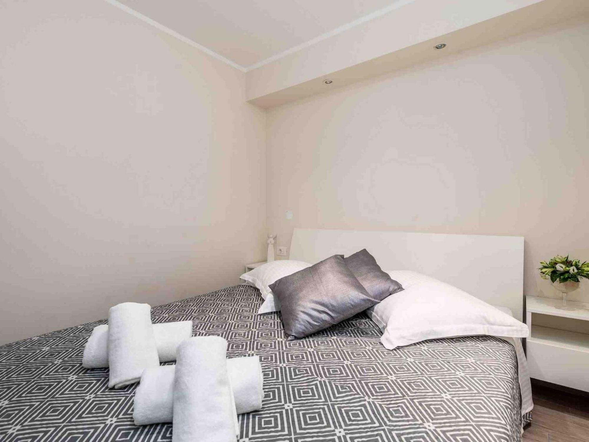 Srok Apartments With Pool Kastav Ruang foto